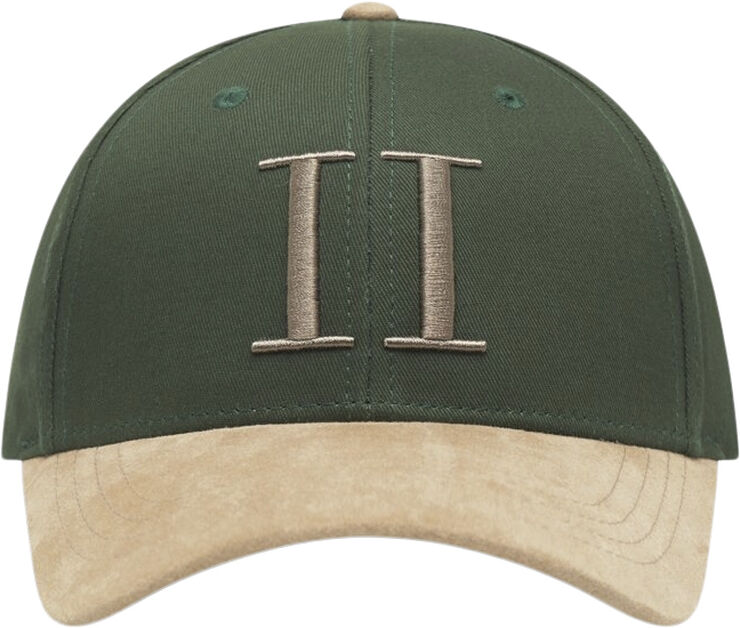 Les Deux Baseball Cap Contrast Suede II Dark chive green/warm sand