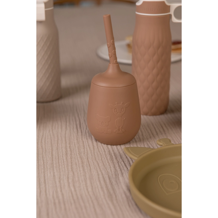 Nuuroo Trinkbecher mit Strohhalm Adita Chocolate Malt 230 ml