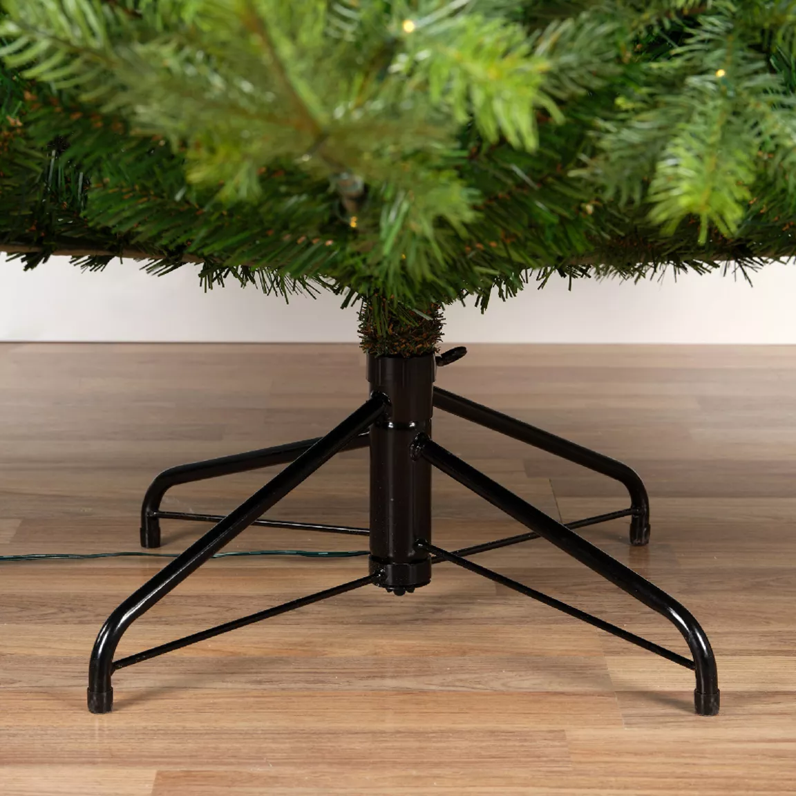 Sapin de Noël artificiel lumineux 700 LED H240 cm Glorious Vert sapin