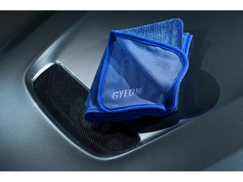 Gyeon Trockentuch Q2M SilkDryer 50 x 55 cm Ideal für ein kratzer- und schlierenfreies Ergebnis