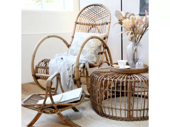 Fauteuil à bascule ancien en rotin marron naturel 106 x 58 x 100 cm