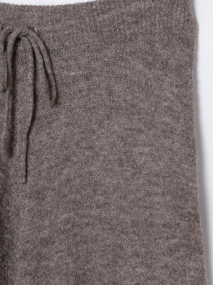 Calça jogger de malha - Marrom Taupe