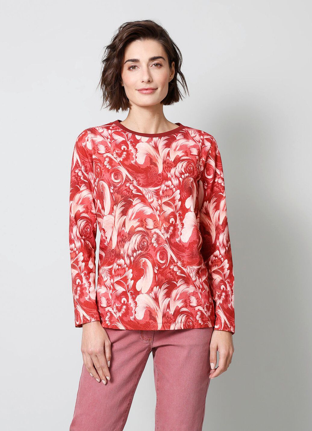 Sweatshirt mit Bündchen-Abschluss am Halsausschnitt