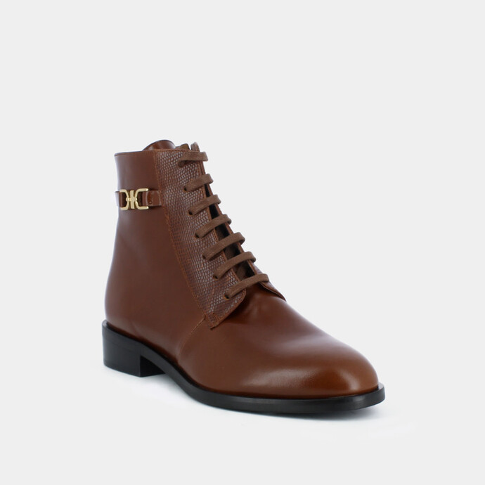 Bottines à boucles et lacets  en cuir et reptile cognac