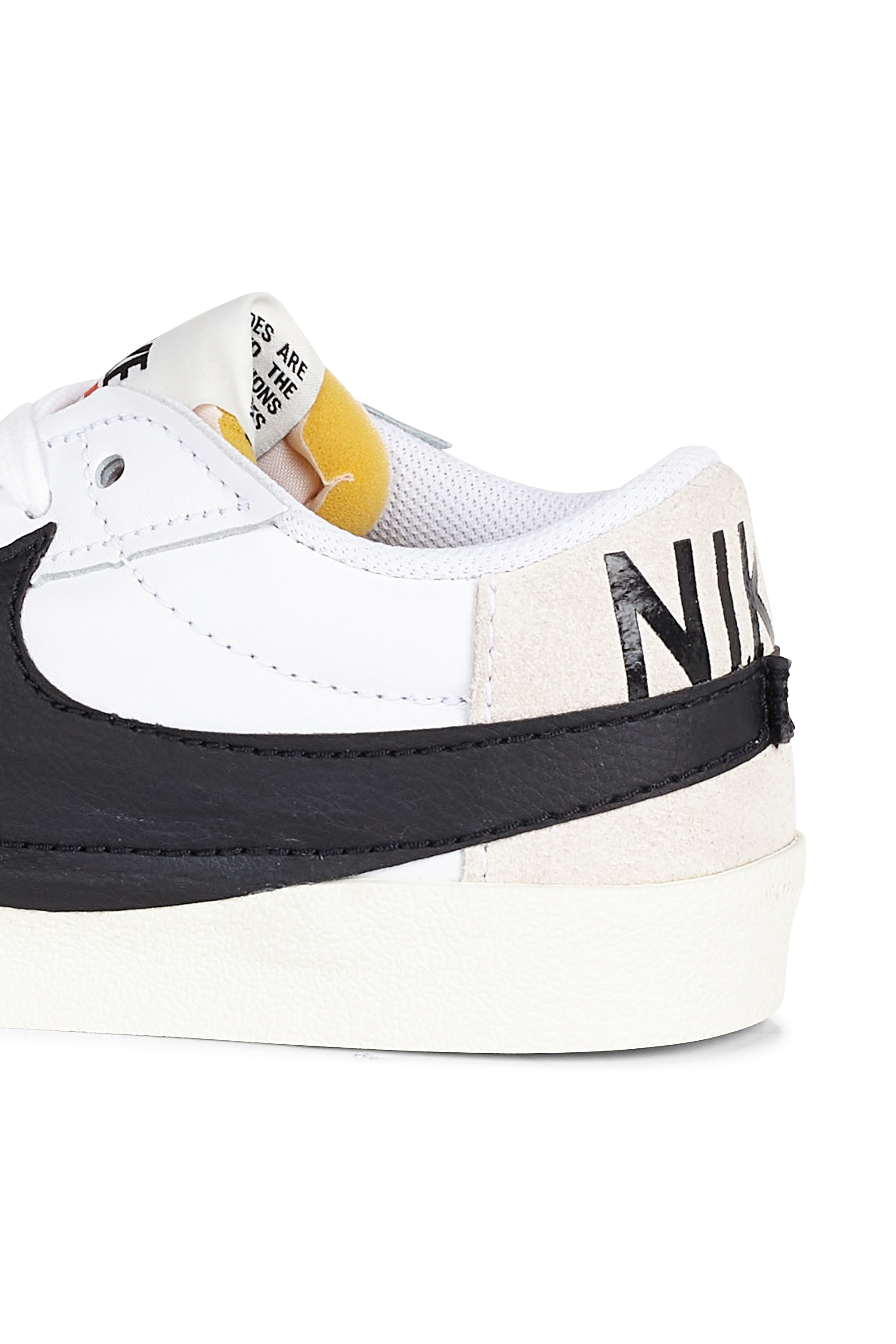 NIKE Baskets basses BLAZER LOW 77 JUMBO Blanc