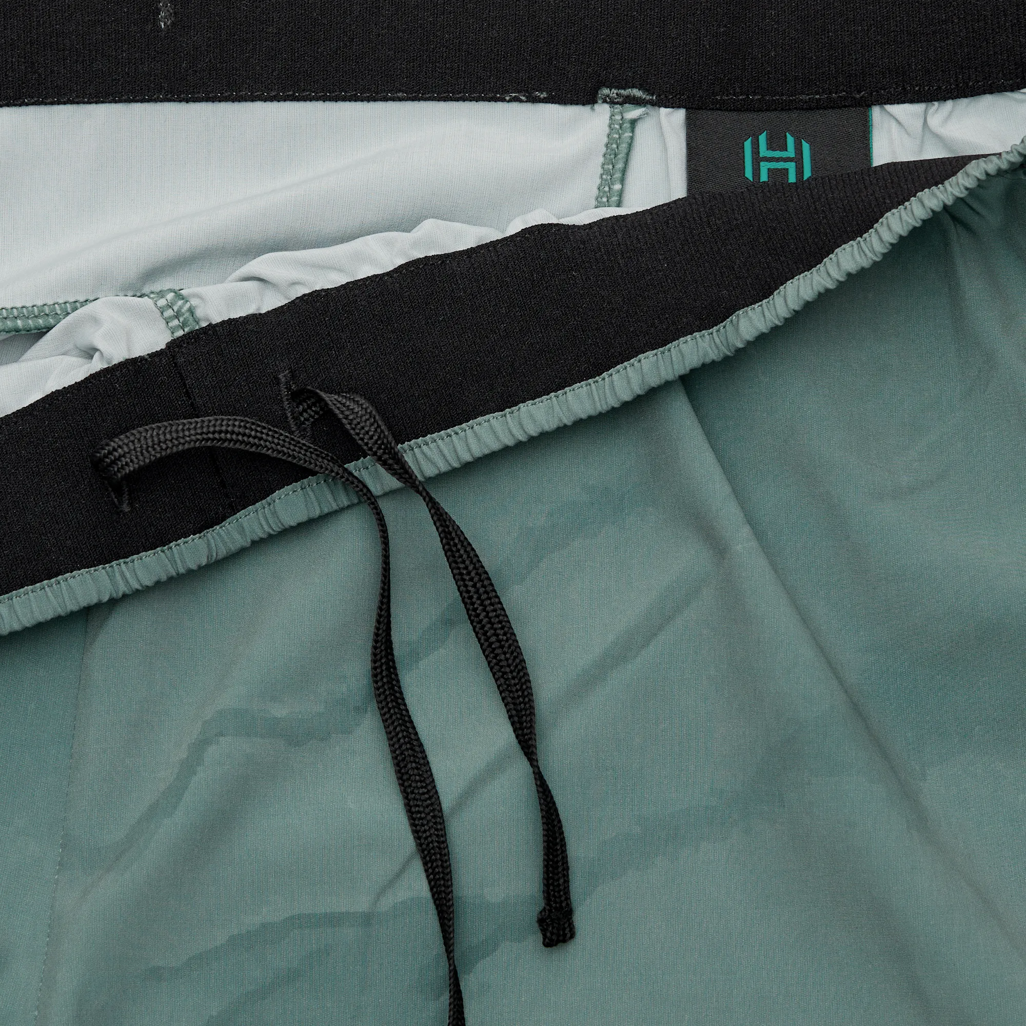 Hellner Men's Aras Running Shorts Laurel Wreath AOP