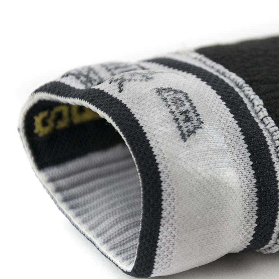 Sealskinz Waterproof Cold Weather Hydrostop Mid Sokken Wit/Zwart/Grijs