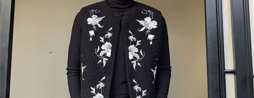 Adotuastic - Fleece vest met ronde hals, geborduurde kikker en knopen