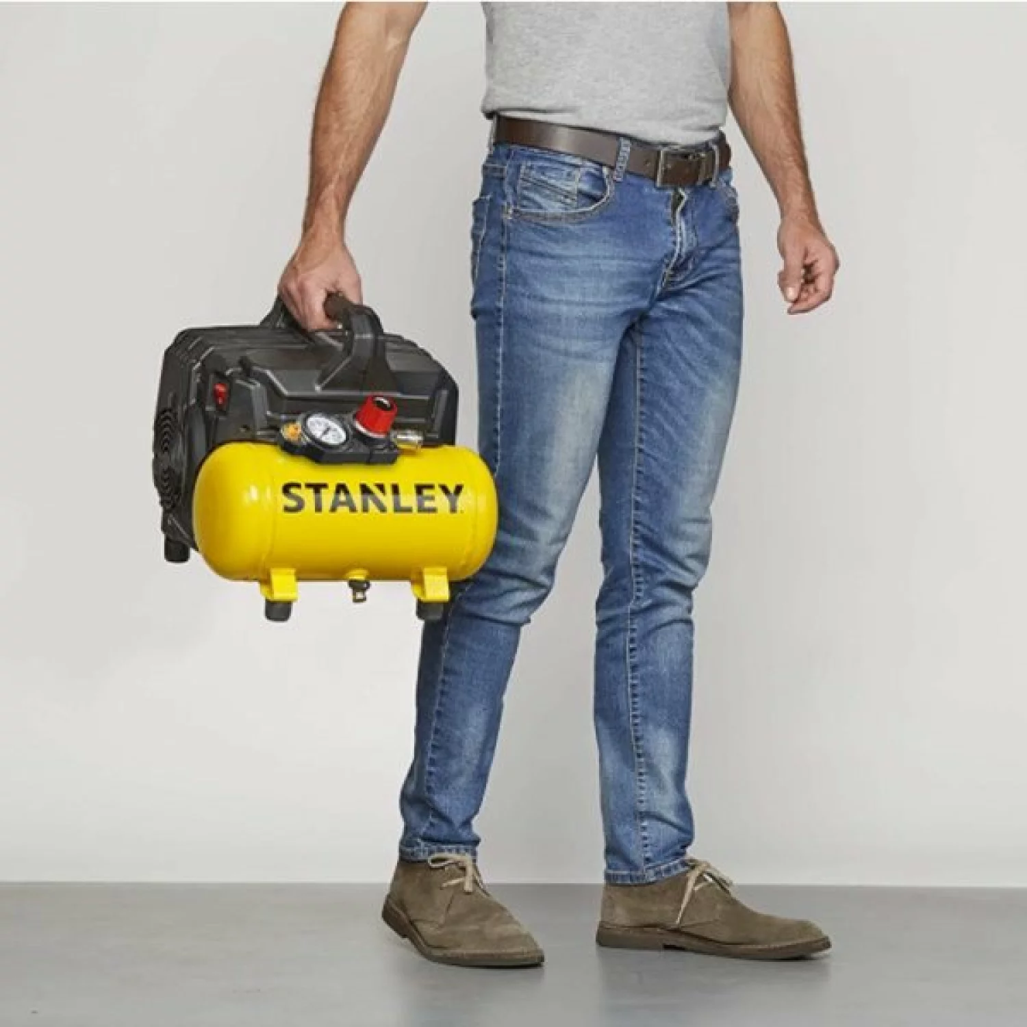 Stanley B2BE104STN703 Compressor - Olievrij - 8bar - 750W