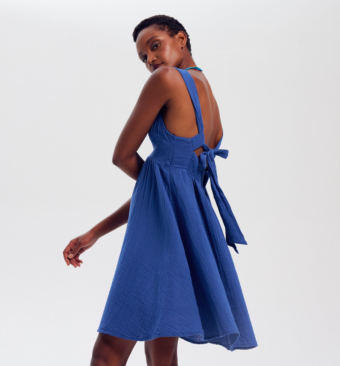 Robe dos nu en gaze de coton - Bleu