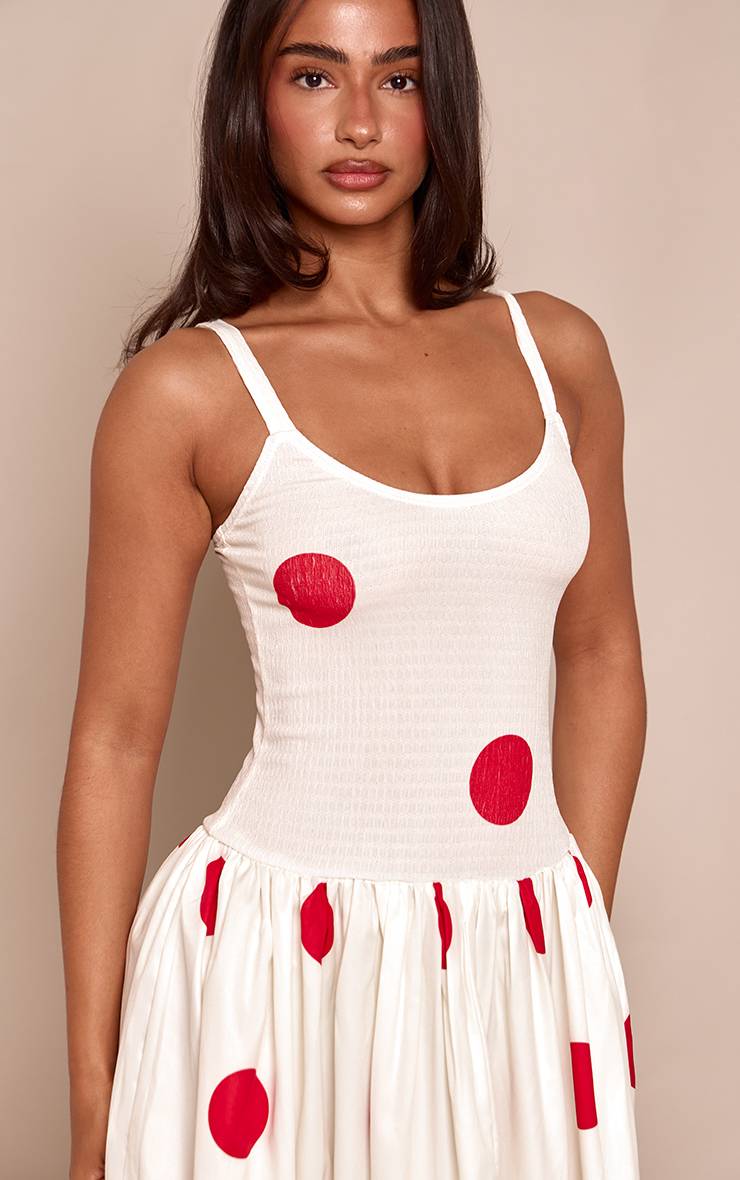 Crème Robe Maxi Petite À Taille Basse Froncée Et Pois