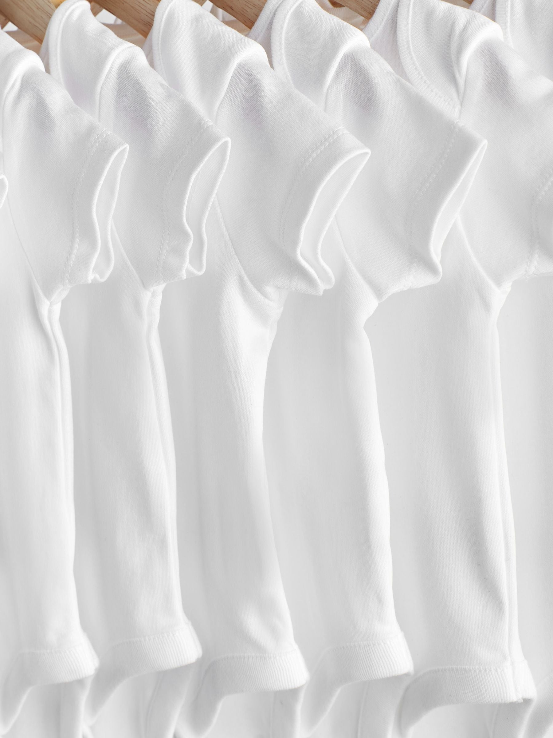 Witte must-have - Rompertjes met korte mouwen