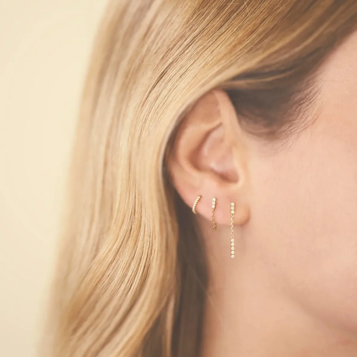 Boucle d'Oreille Chaîne Iris Diamants Blancs Douze Paris