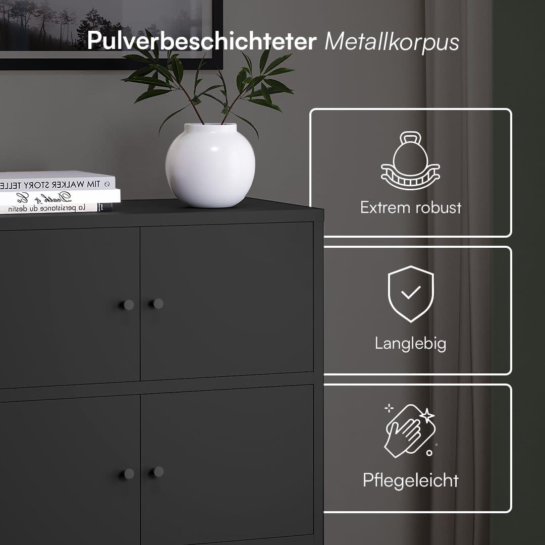 skølm Atriona Metall Kommode – Sideboard mit 2 Fächern & 4 Türen – Metallschrank in Schwarz – Kleiner Mehrzweckschrank 80 cm breit – höhenverstellbare Füße – Aufbewahrungsschrank – Wohnzimmerschrank