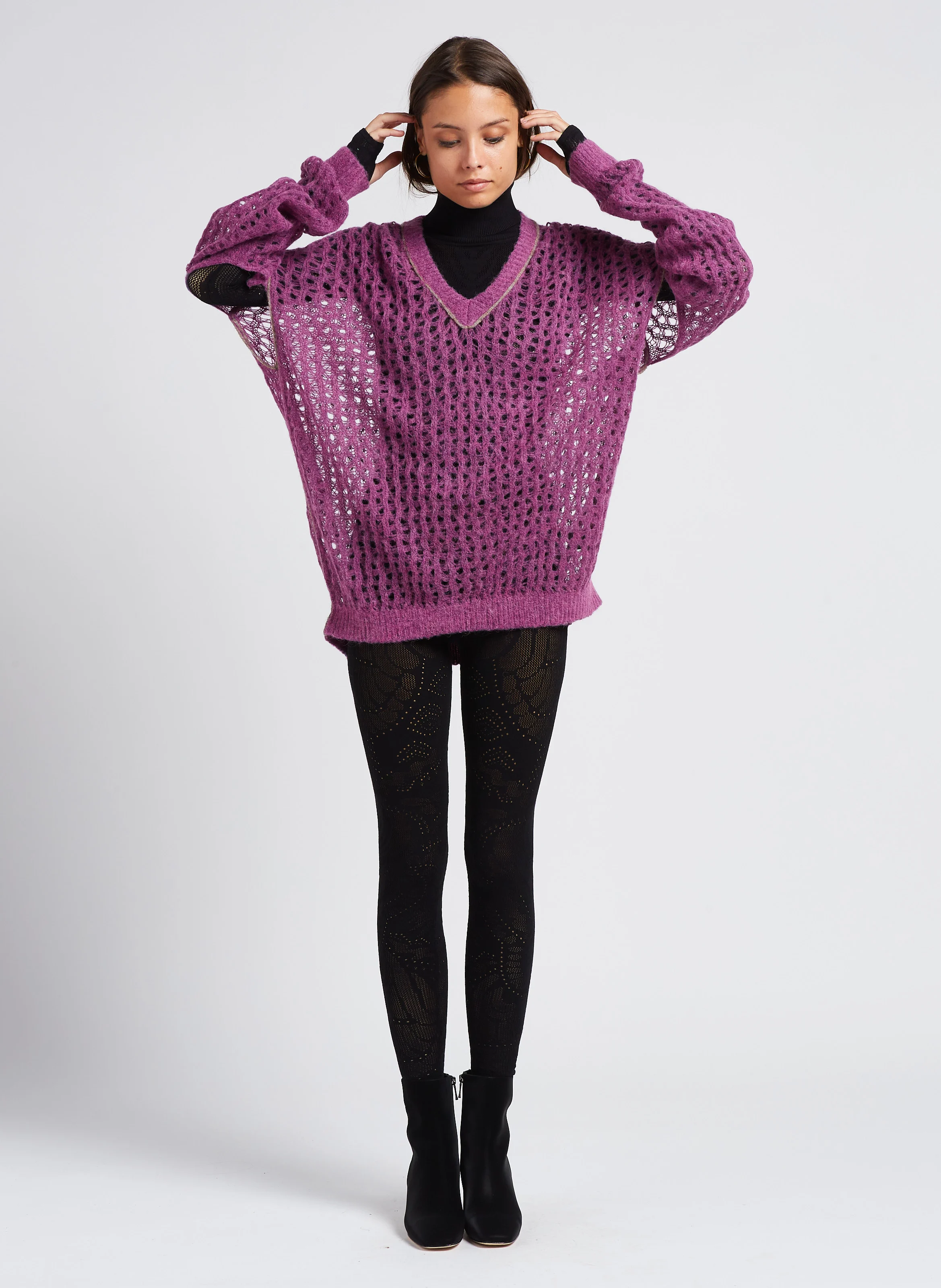 TAKEKO - Pull col V en maille filet | Rose