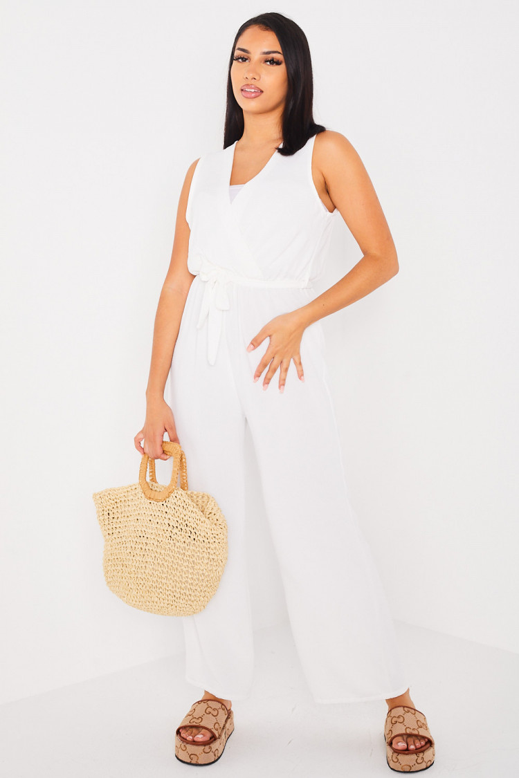 Combinaison pantalon ceinturée blanche