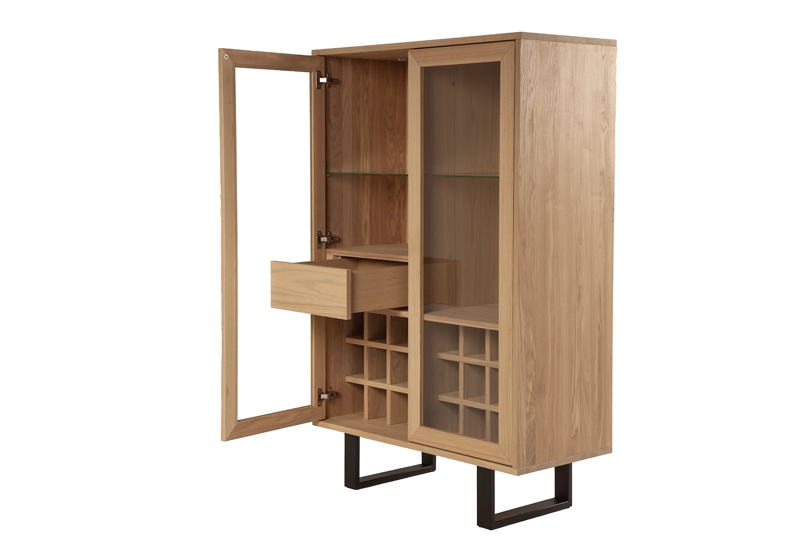 Woodcraft lavt vitrineskap Hvitoljet heltre ask med glassdører, vinhylle og ben nr. 5