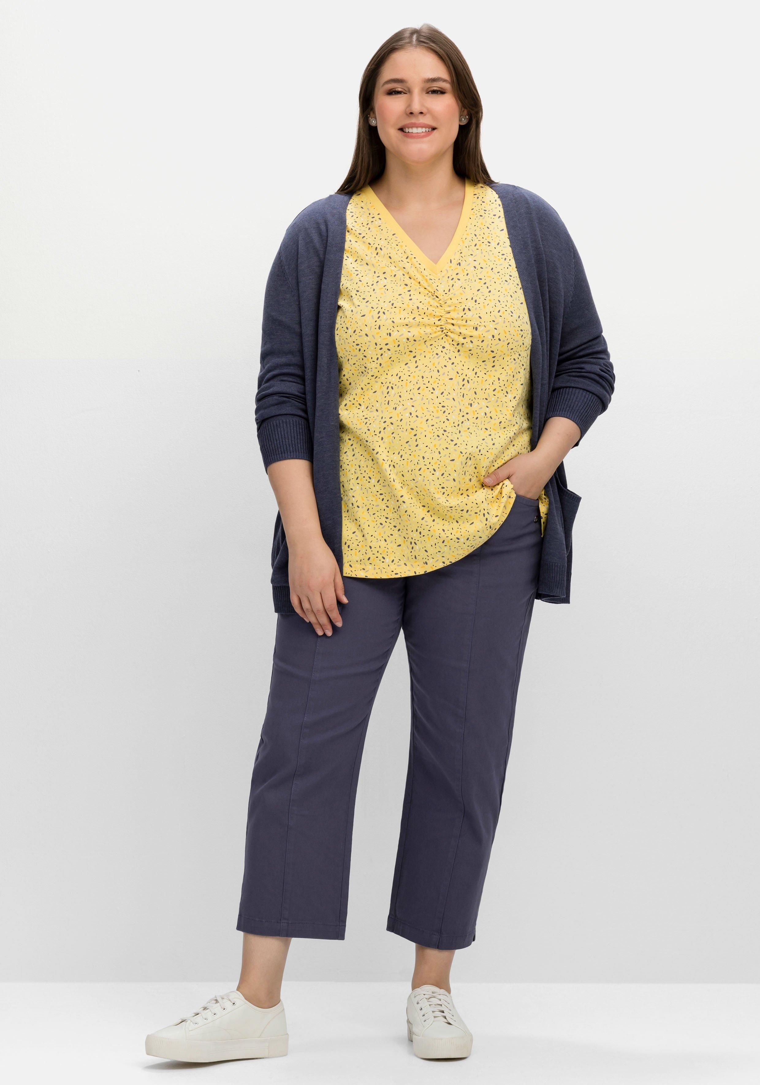 Shirt mit Minimal-Alloverdruck, in leichter A-Linie