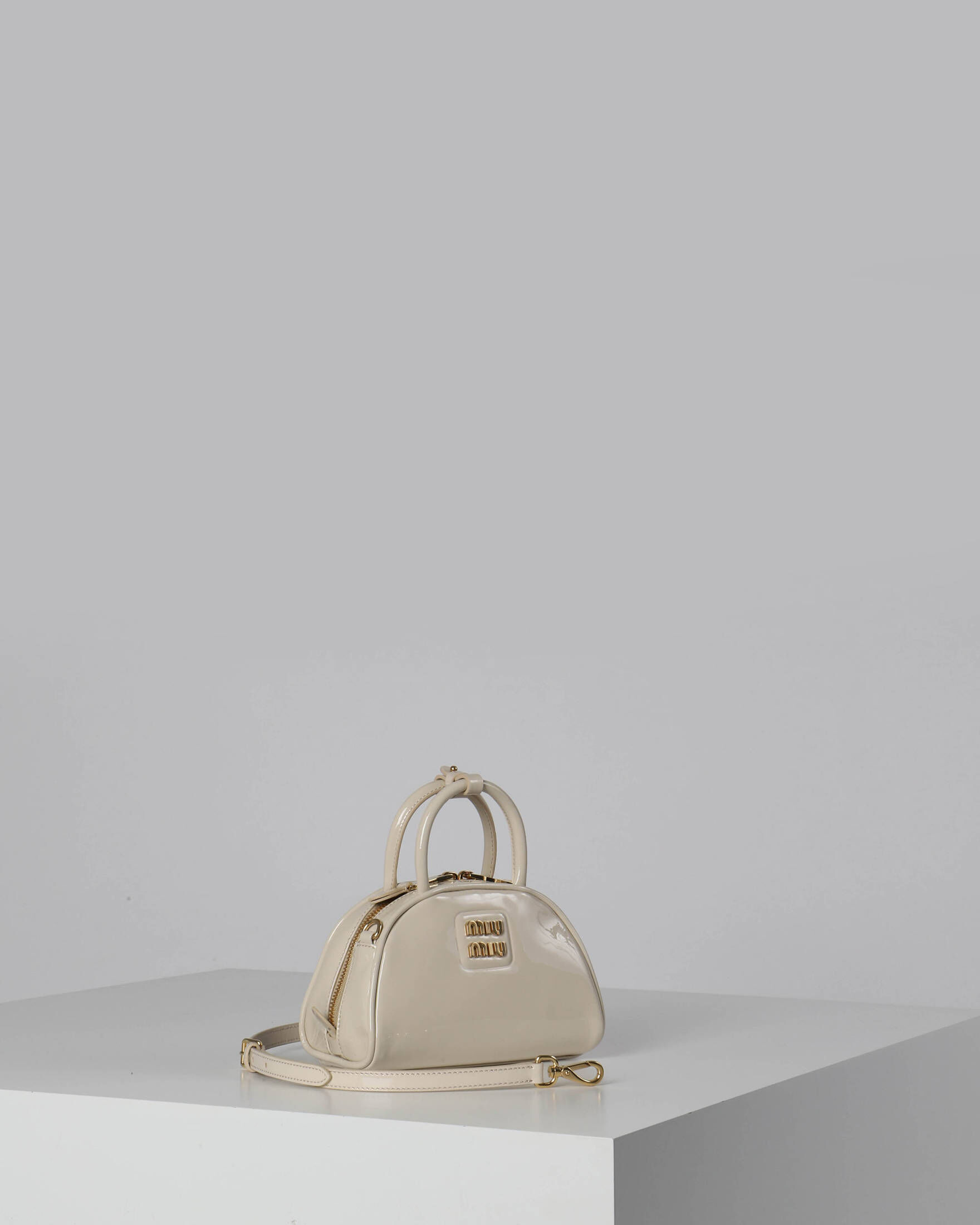 Miu Miu| Damen Henkeltasche BOWLING MINI aus Lackleder