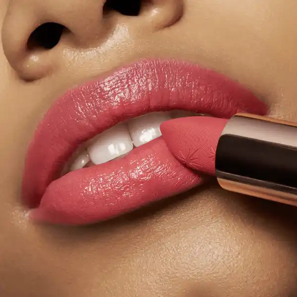 Caring Shine vegan lipstick 207 My Passion