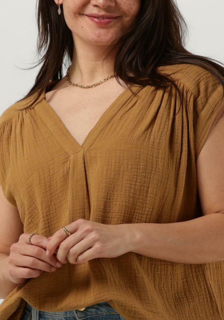 CIRCLE OF TRUST camel circle of trust top pien blouse