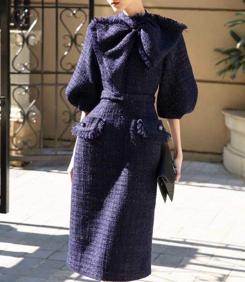 Alberlino - Midi-jurk met strik en elleboogmouwen van tweed