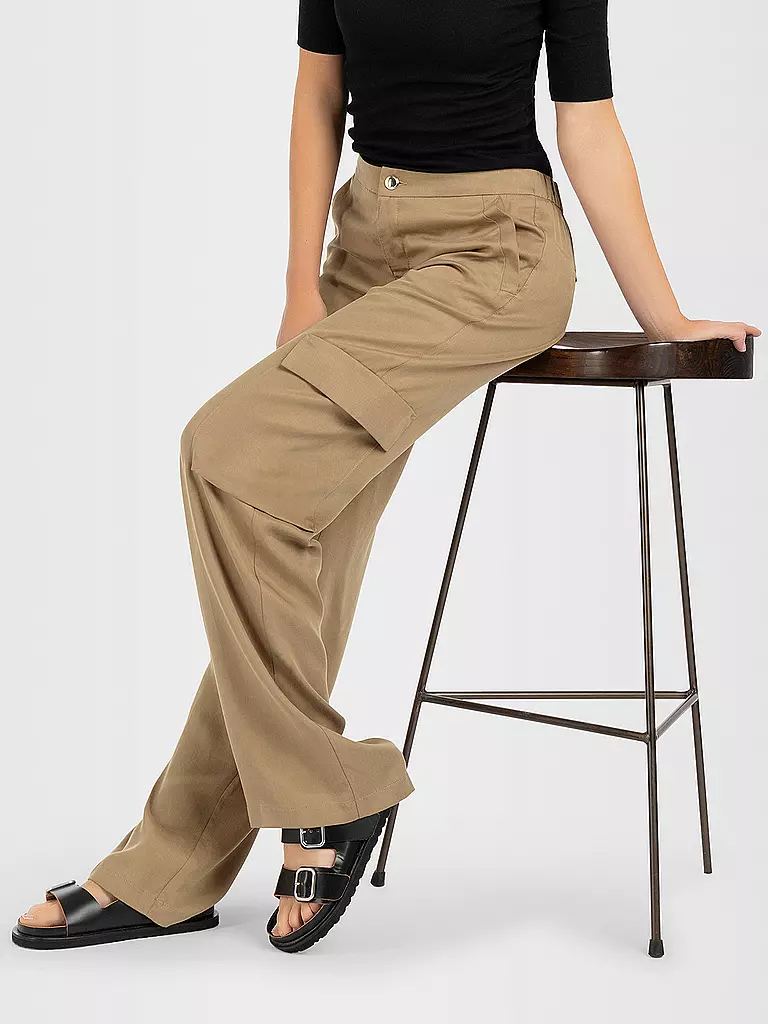 MAC Chino CHIARA CARGO  camel