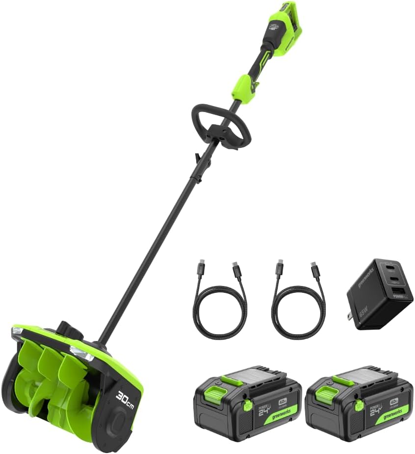 Greenworks Akku-Schneefräse 24V x 2 (Li-Ion, 48 V, Arbeitsbreite 30 cm, max. Schneehöhe 20 cm, mit 2X 4Ah Akkus & 65W USB C Ladegerät) - SS3002