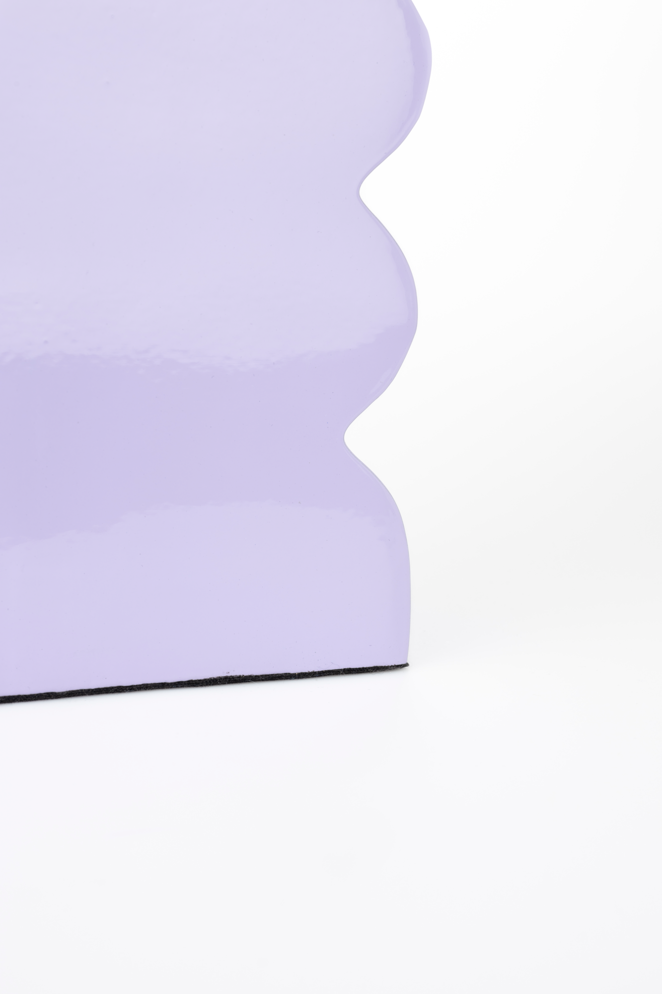 VASE CURVES S SHINY LILAC