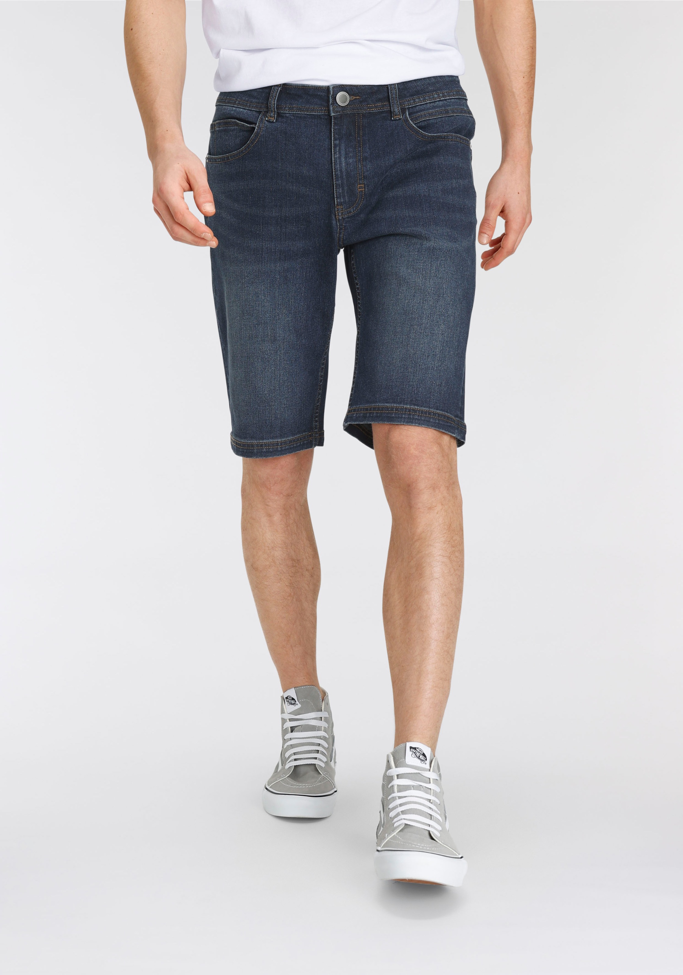 AJC Shorts  im 5-Pocket-Stil