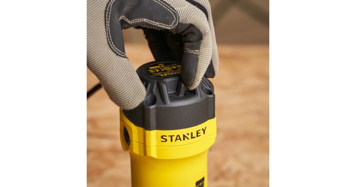 Stanley550W Kantenfrees bovenfrees  (Geel/zwart)