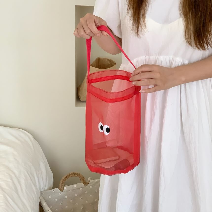 TangTangBags - Mesh Bucket Bag met oogborduursel