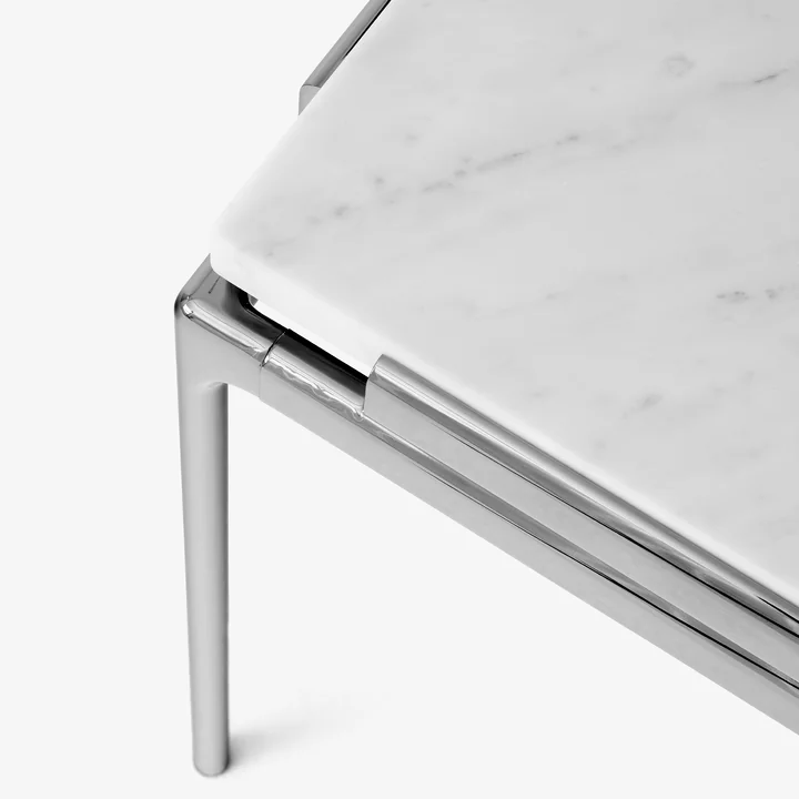 &Tradition - Sett Coffee Table LN12, Bianco Carrara / Chrom dunkel