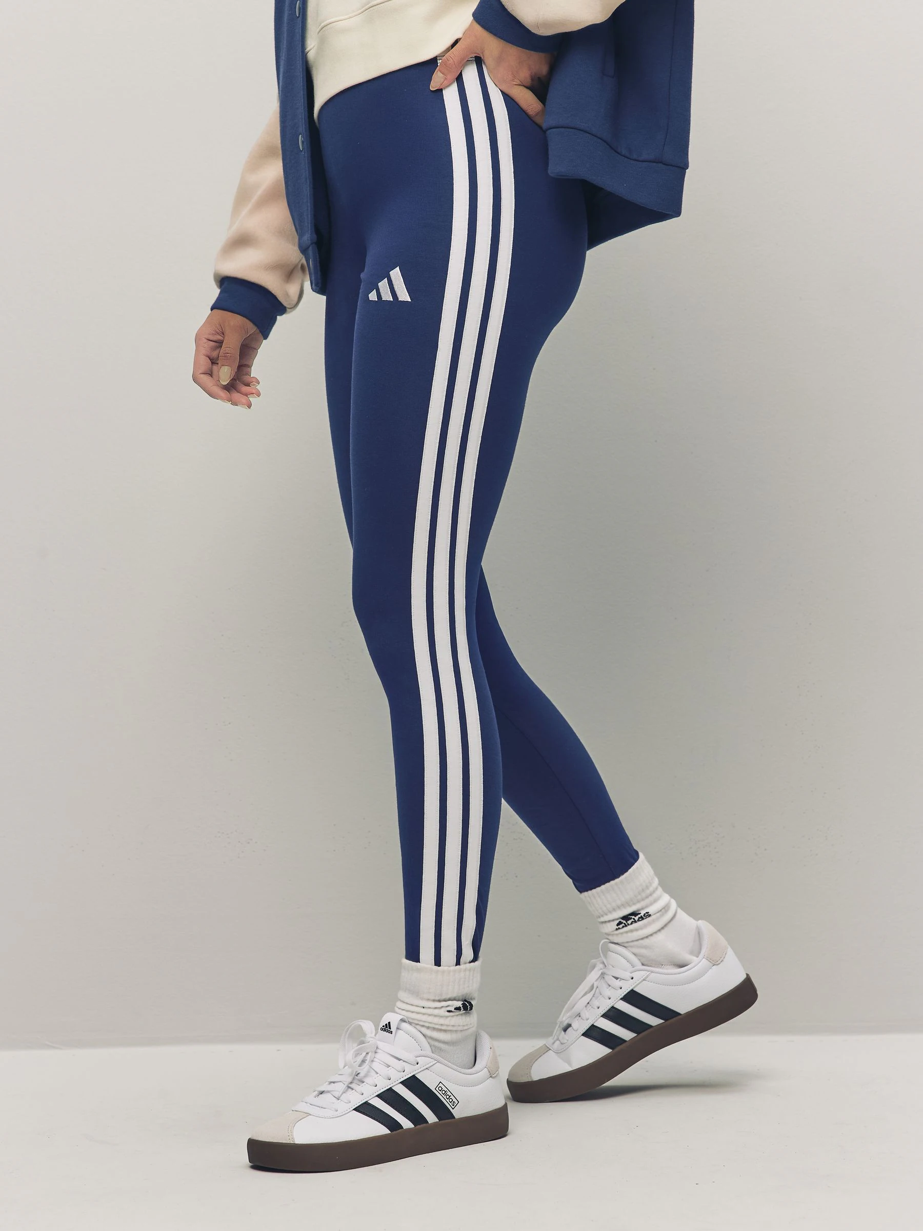 Blauw - adidas Essentials katoenen legging met 3 strepen