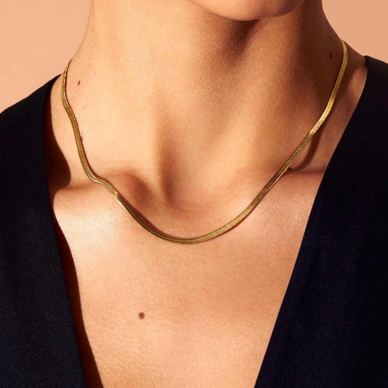 Collier Rosefield 