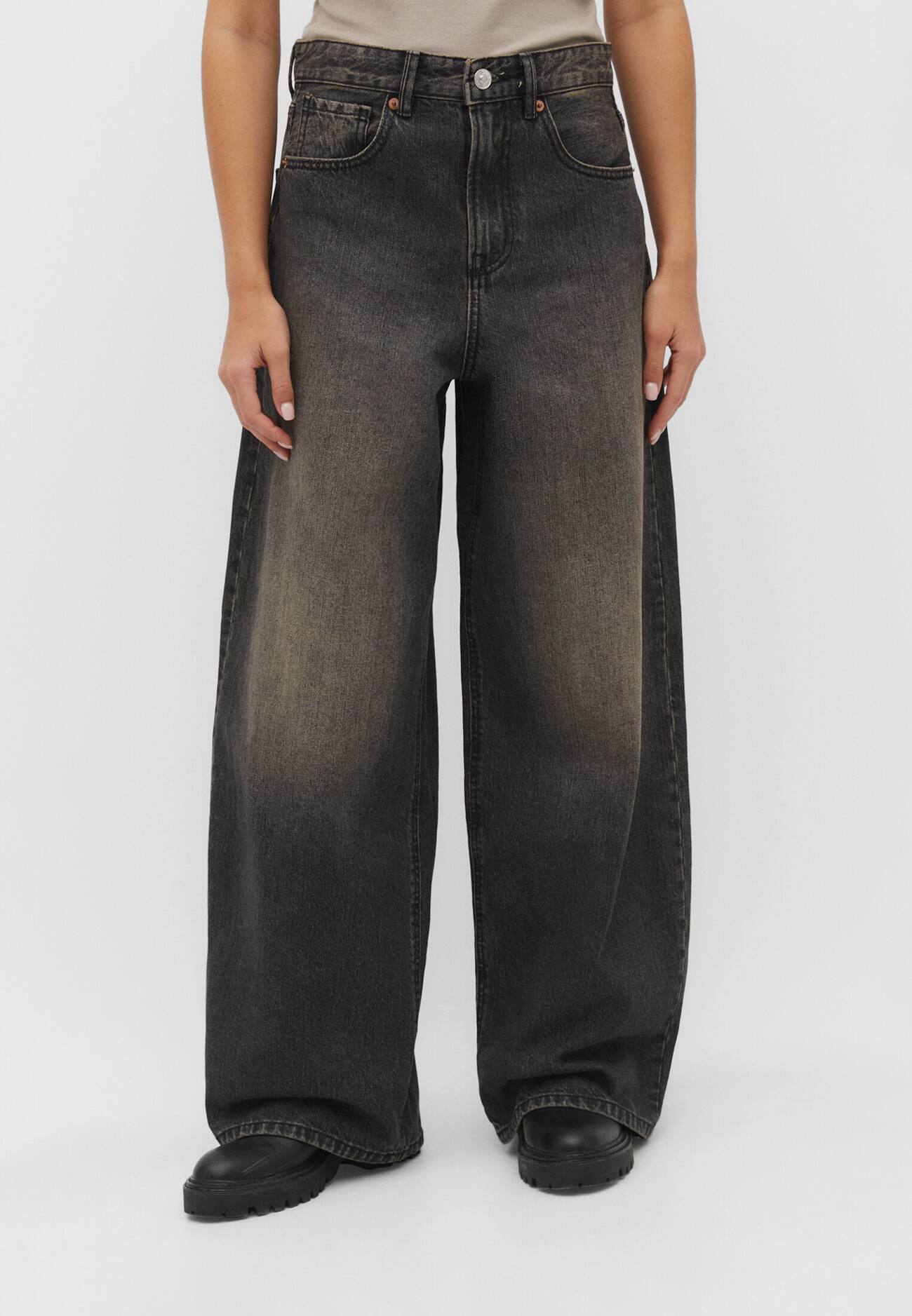 calça jeans estilo skatista