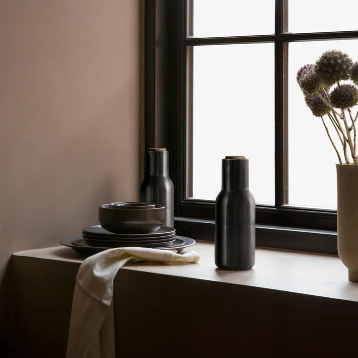 Audo - New Norm Teller / Deckel Ø 21.5 cm, dark glazed