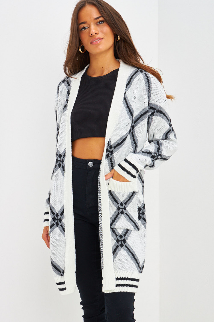 Gilet mi-long en mailles à motif losange blanc
