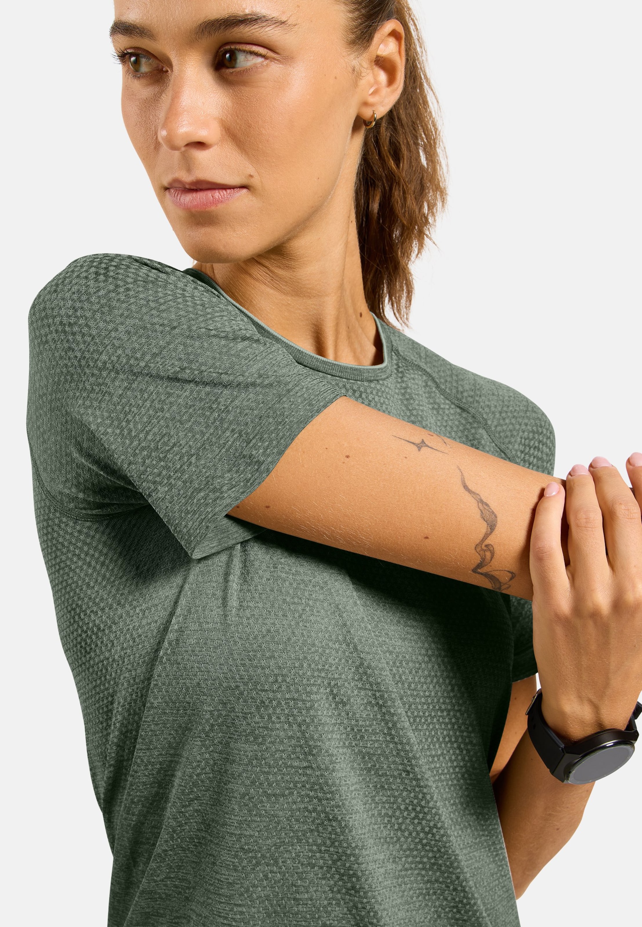 Essentials Seamless Laufshirt in shadow melange