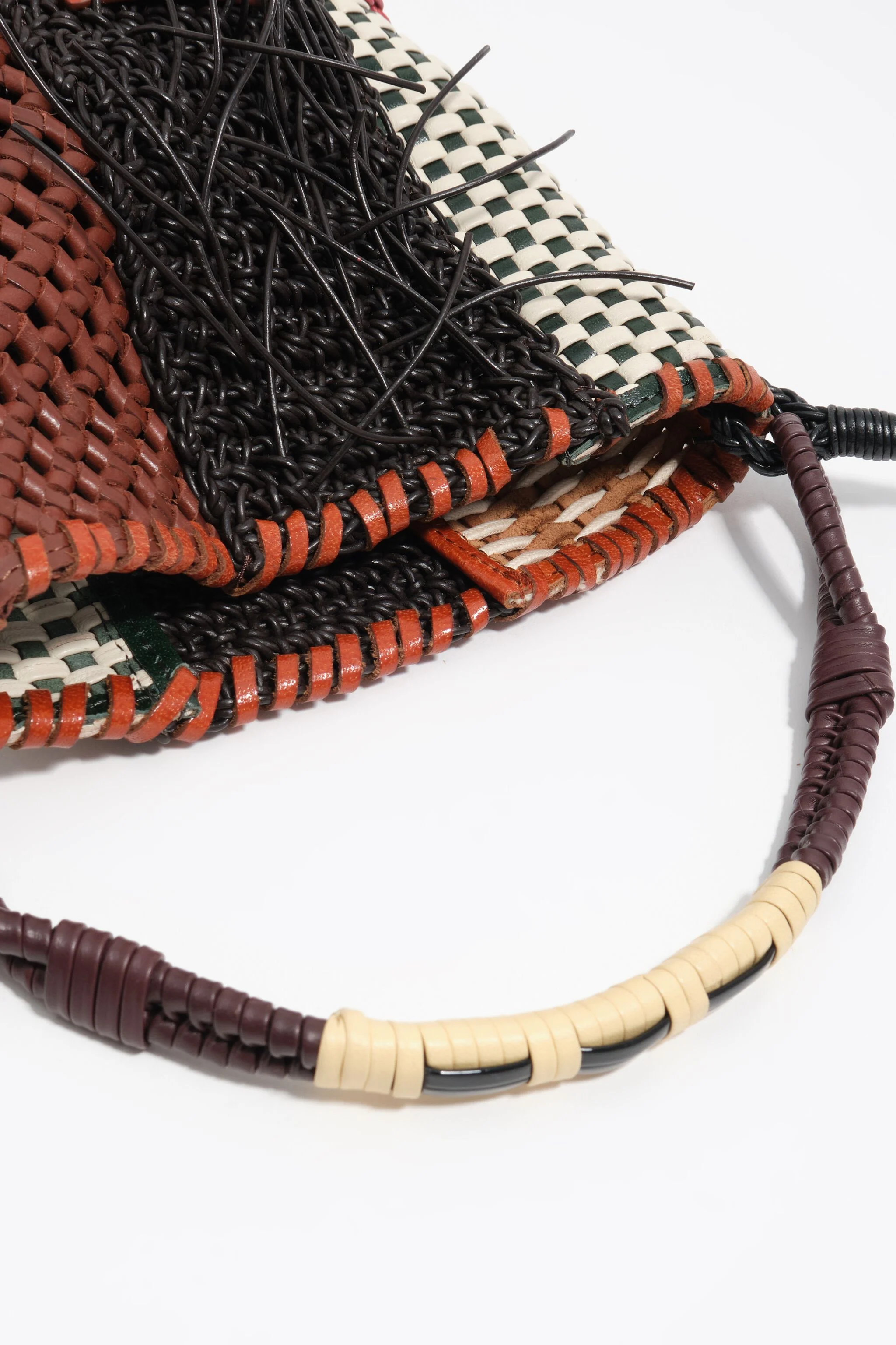 Bolsa de ombro vermelha com patchwork