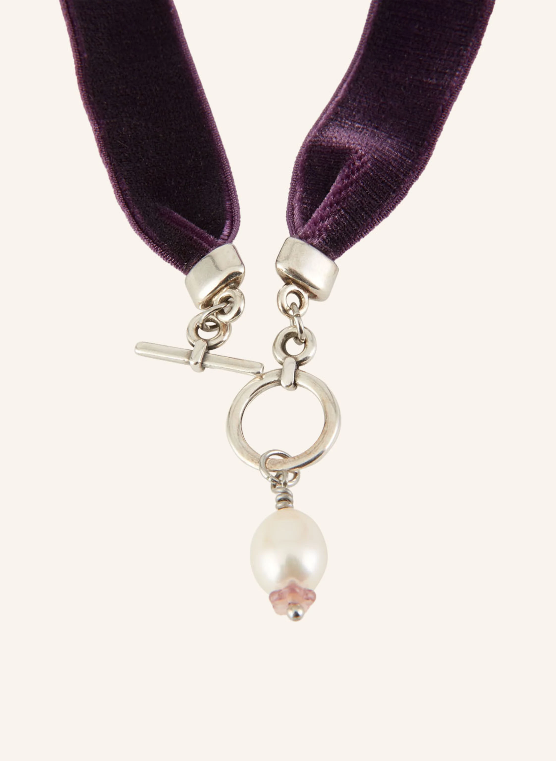 BETTINA SCHARRER Samt-Choker