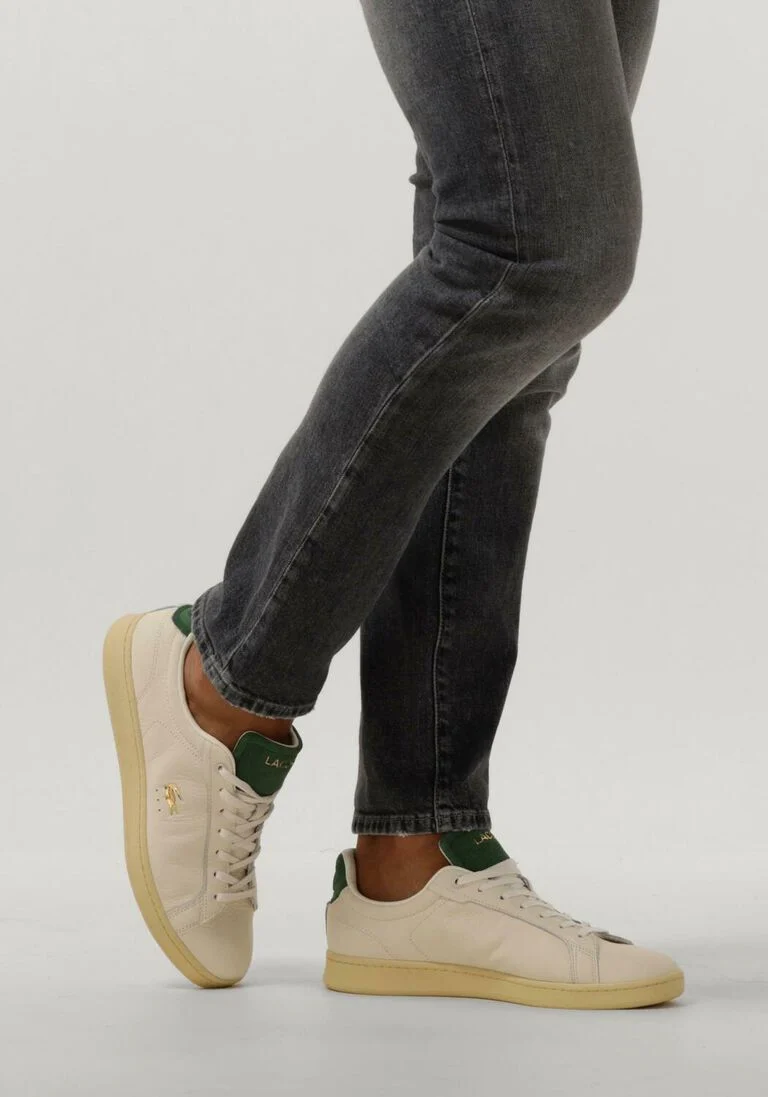 LACOSTE witte lacoste lage sneakers carnaby pro