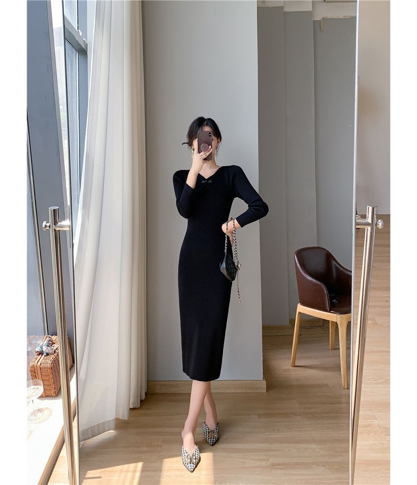 Hulkoplein - Mock Two-Piece Long-Sleeve Plain Frog Buttoned Midi Knit Dress