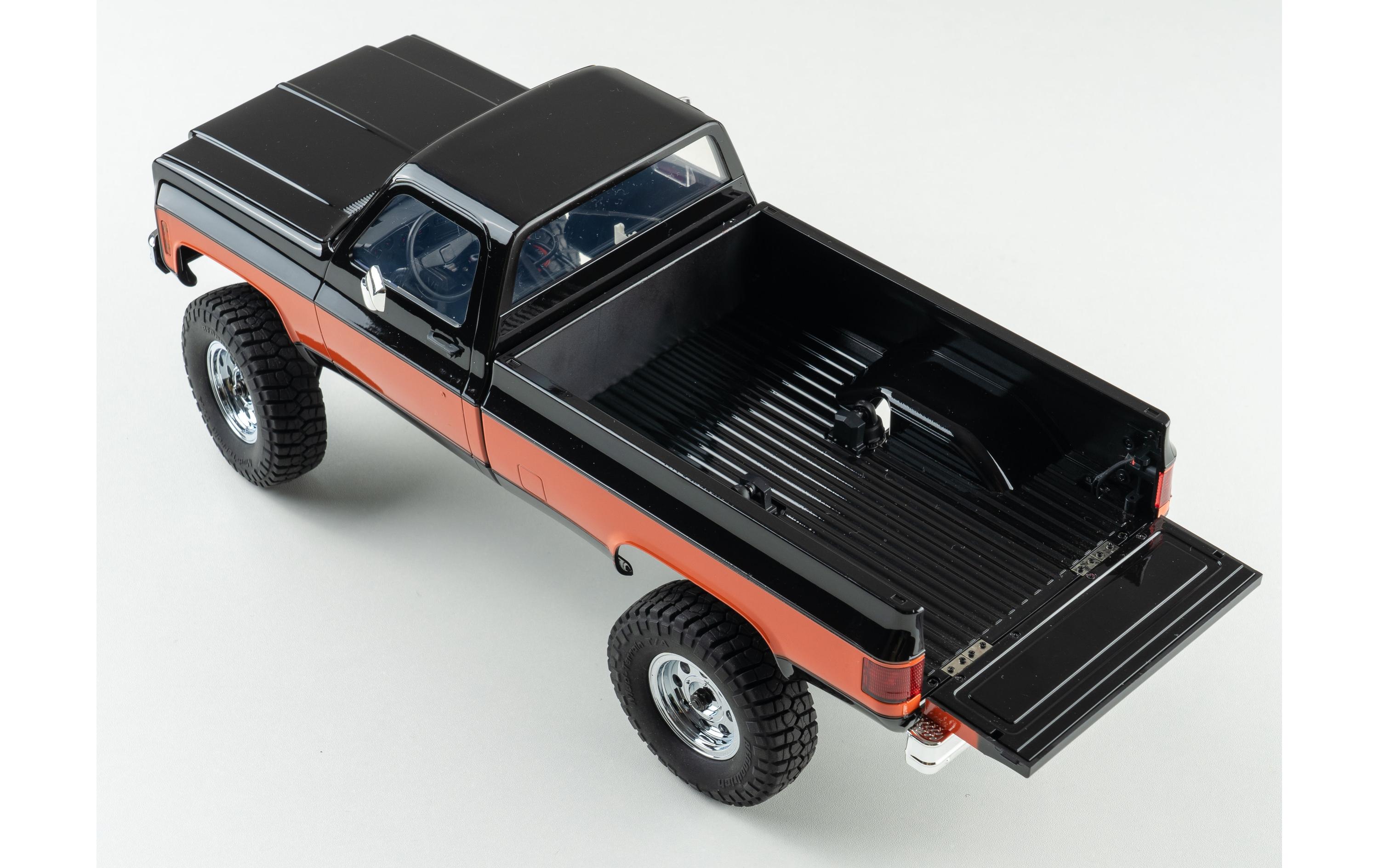 Scale Crawler FCX18 Chevrolet K10 Schwarz, RTR, 1:18<br>Mini Rock Crawler mit detaillierter Chevy K10 Pick-Up Karosserie und 2-Gang Getriebe