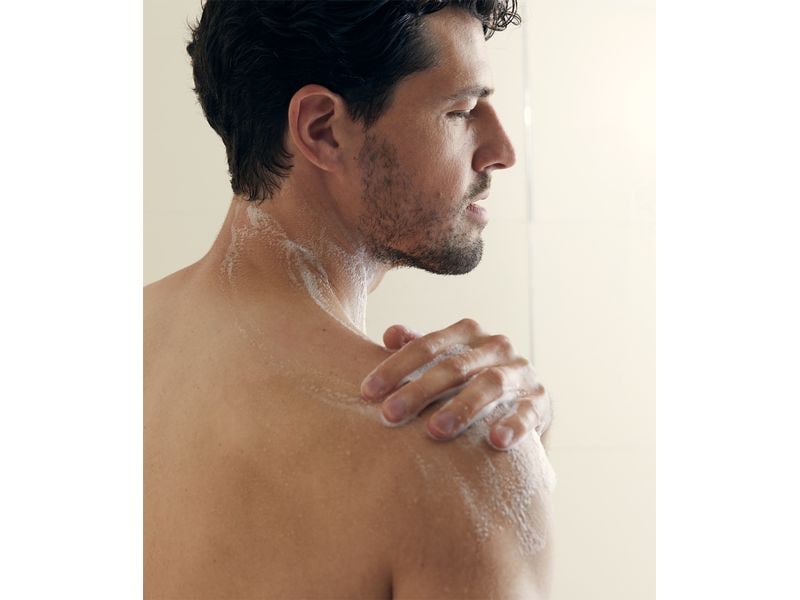 NIVEA MEN Duschgel Sensitive 250 ml Pflegedusche mit Bambusextrakt pflegt und reinigt sanft
