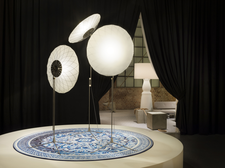 Moooi Carpets Delft Blue Plate vloerkleed 350 wol