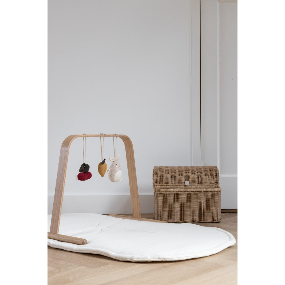 Køb KAS Kopenhagen Cream Dragon Fly Oval Legetæppe