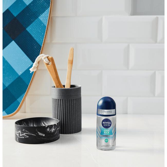 Nivea Men Fresh Kick Roller