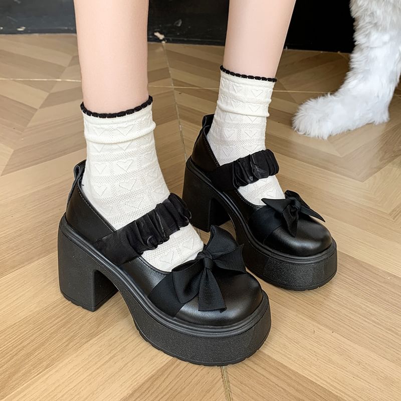 Silverslyre - Mary Jane pumps met hoge hak en strik