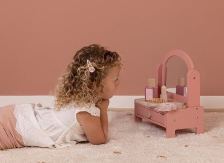 Vanity Table